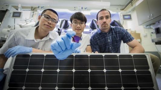 耐用钙钛矿太阳能电池的有希望的策略