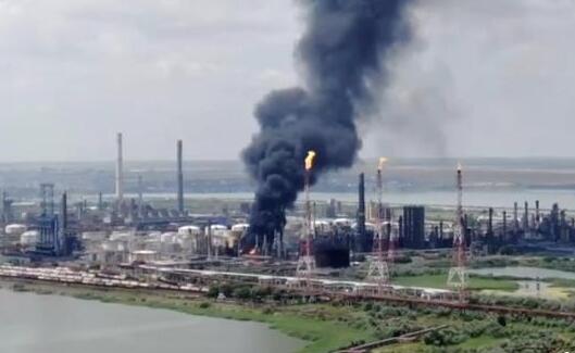 罗马尼亚最大炼油厂发生致命爆炸