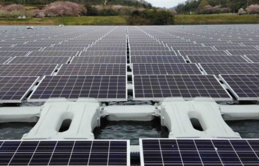 Sunseap宣布在印度尼西亚水库建设2.2 GW浮动光伏项目